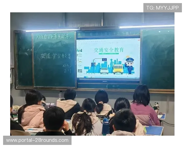 集结赛在遵守交通法规前提下进行，确保公共安全